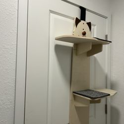 Vertical  Cat Ladder 