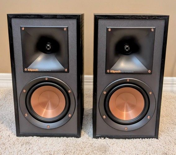 Klipsch Reference R-15M Bookshelf Speakers
