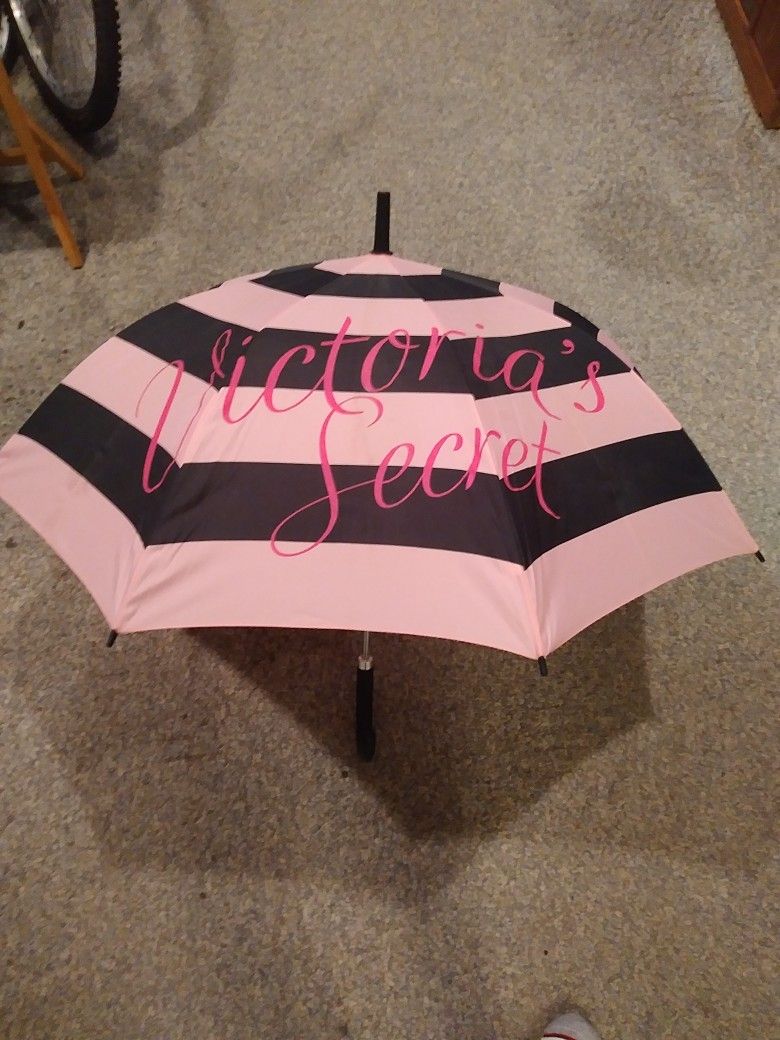 Vintage Victoria Secret Umbrella Perfect Condition. 125