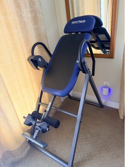Innova heating massaging inversion table