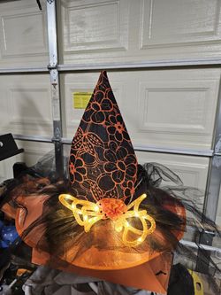 Witches Hat (Light Up)