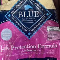 Dogs Food Blue Buffalo $30
