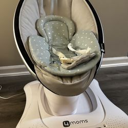 4moms mamaRoo Baby Swing – Multiple Motion, Music, Clean & Tested