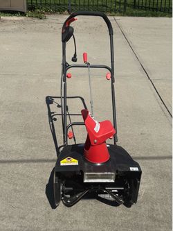Electric snowblower