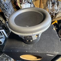 JL AUDIO W7 13.5 