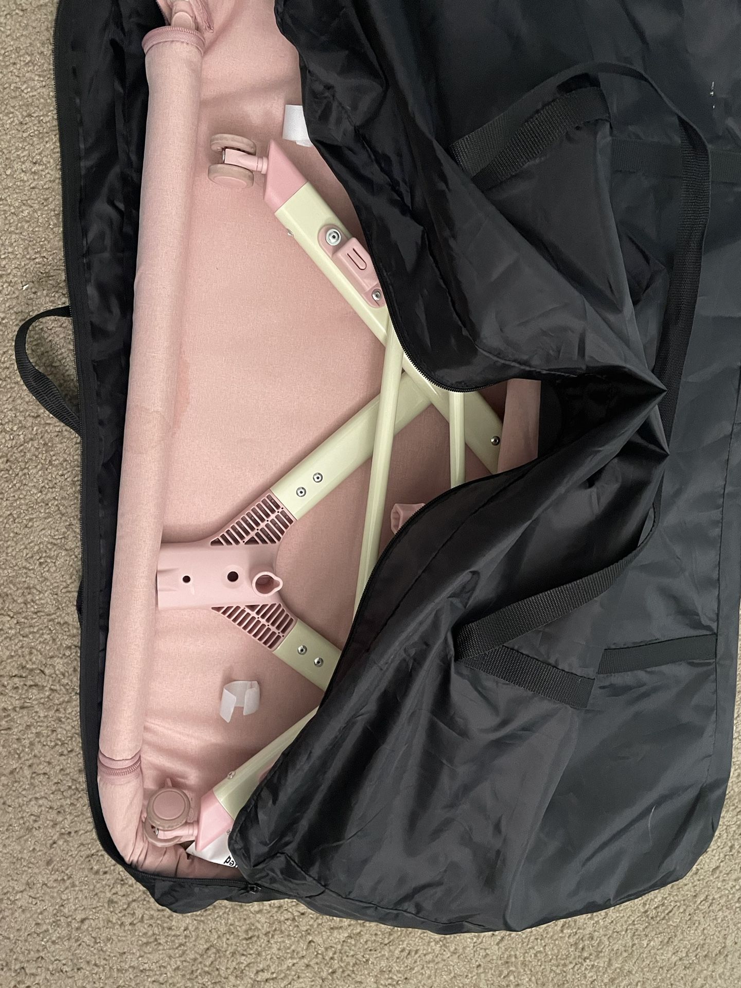 Free Bassinet 