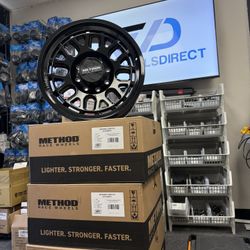 METHOD 321 Standard Rim 20X9 8X170 Offset 18 Gloss Black (Quantity of 4)