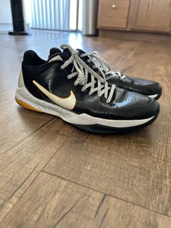 2010 Kobe 5 “Del Sol” Size 10