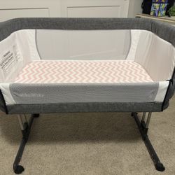Mika Micky Baby Bassinet Bedside Sleeper