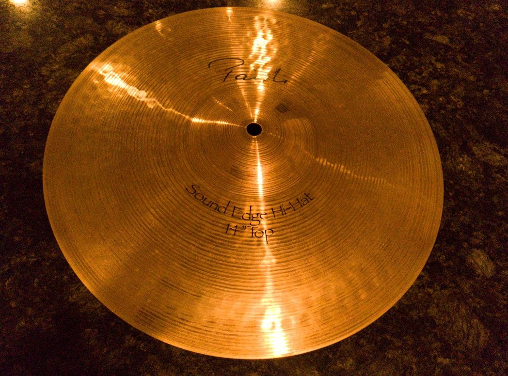 Paiste Signature 14 inch Sound Edge Top High Hat Cymbal It for Sale in