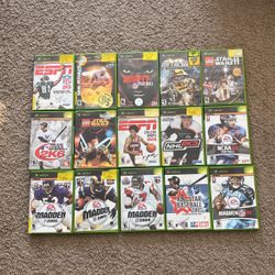 Xbox disks 15 pieces..