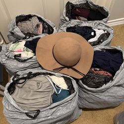 Huge Lot Of 250+ Items Of Women's Cute Trendy Clothes & More