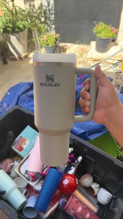 Stanley gray 40oz