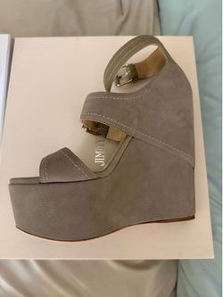 Women’s designer shoes heels pumps all 4 for $99