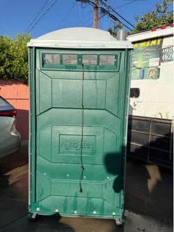 Porter Potty / Baño