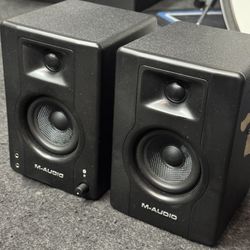 M-Audio BX3BT Pair Powered Monitor