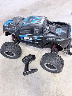 X-Maxx traxxas RC car