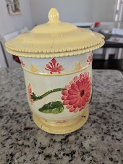 Vintage Cookie Jar Great Piece Very Bright 