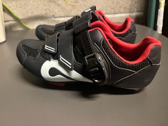 Peloton Cycling Shoes Size 40