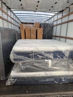 Brand new Queen memory foam mattress set + delivery