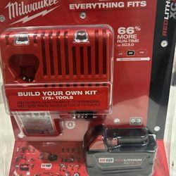 Milwaukee M18 Charger & 5.0 Battery 