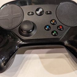 Steam Gaming Controller For PC This Is For Ultimate High-end Gaming This Controllers In Excellent Condition No Dongle