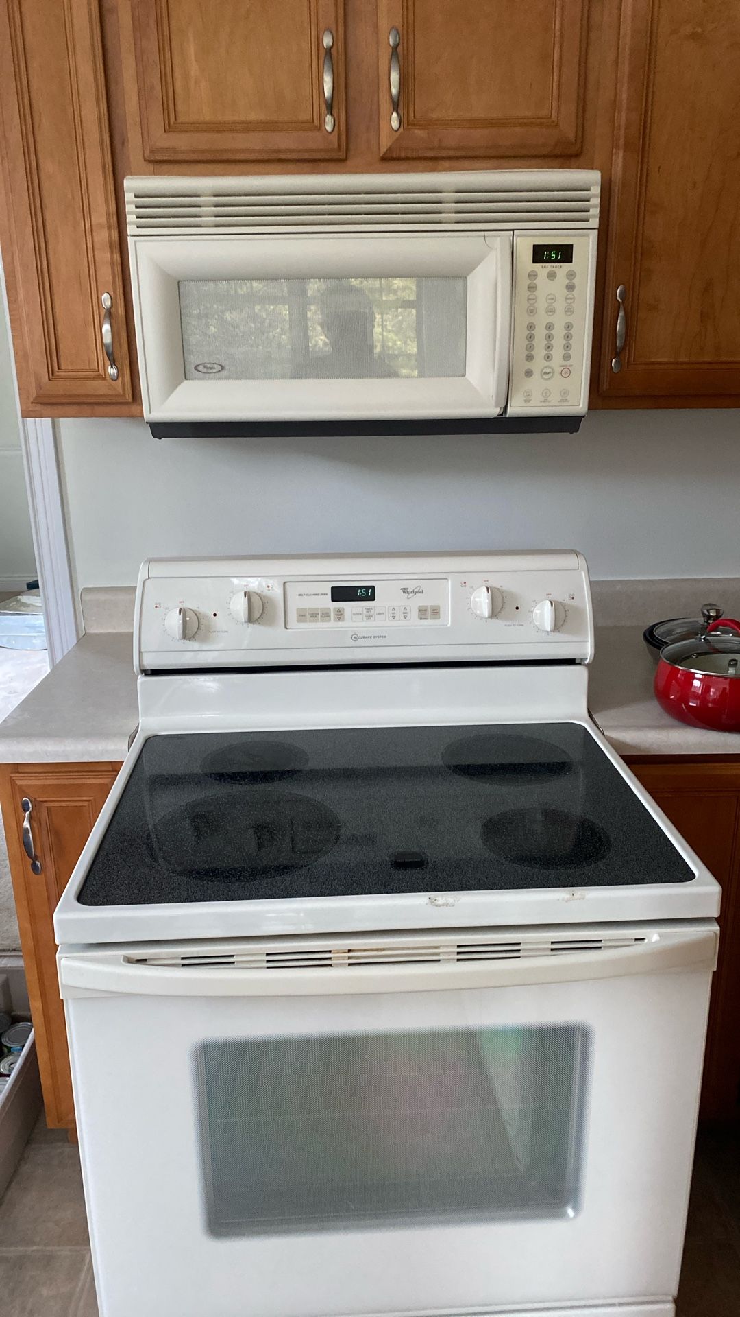 Stove and Microwave