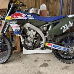 2010 Yz450f Dirt Bike 