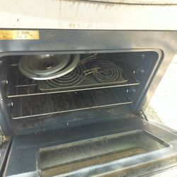 Frigidaire Stove