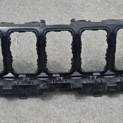 2021 2022 2023 2024 JEEP GRAND CHEROKEE RADIATOR Grille