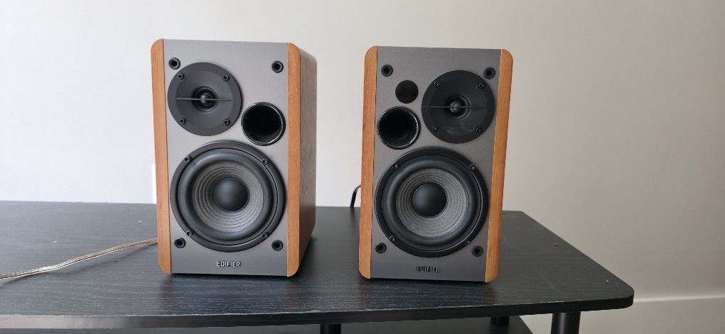 Edifier Bookshelf Speakers For Sale