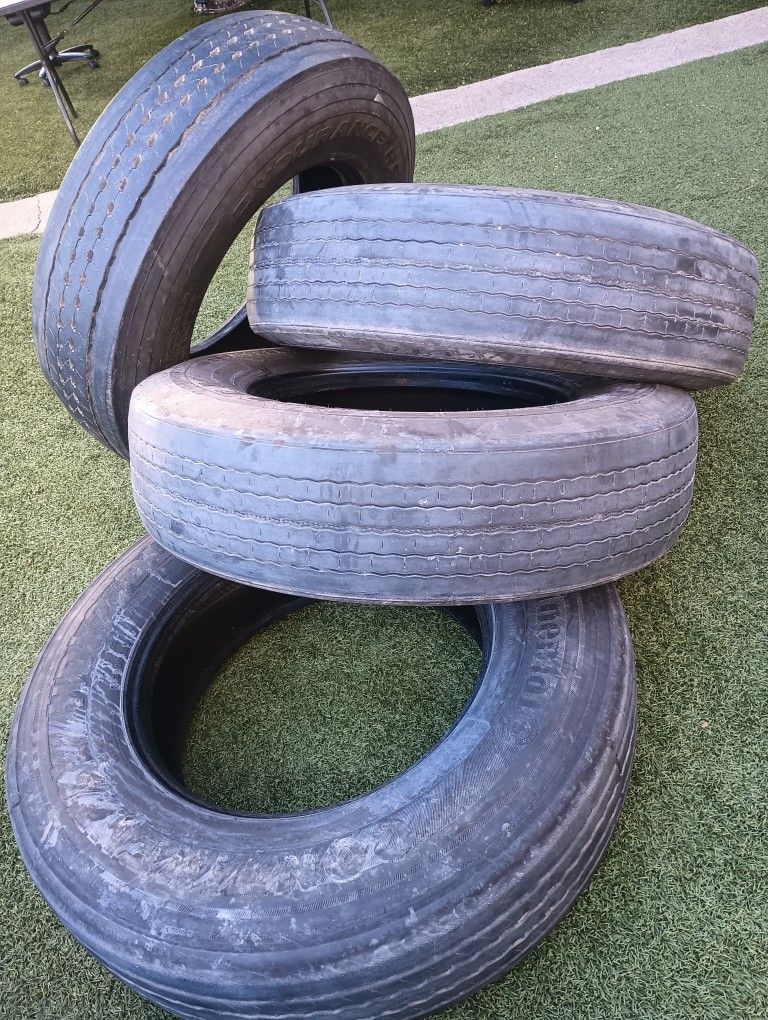295-75R22.5 Kelly Armorsteel