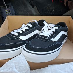 New vans size 8 women's