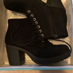 Womens Boots