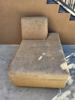 CHARTER FURNITURE CHAISE LOUNGE TEXTURE TAN