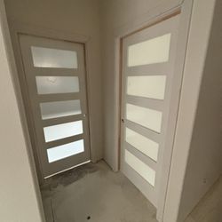 Doors 