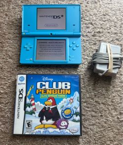 Nintendo DSI With Charger And Game