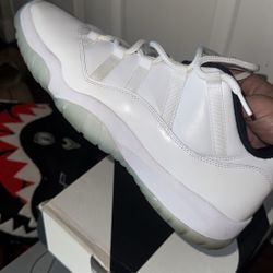 Jordan 11 Low Legend Blue