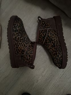 ugs