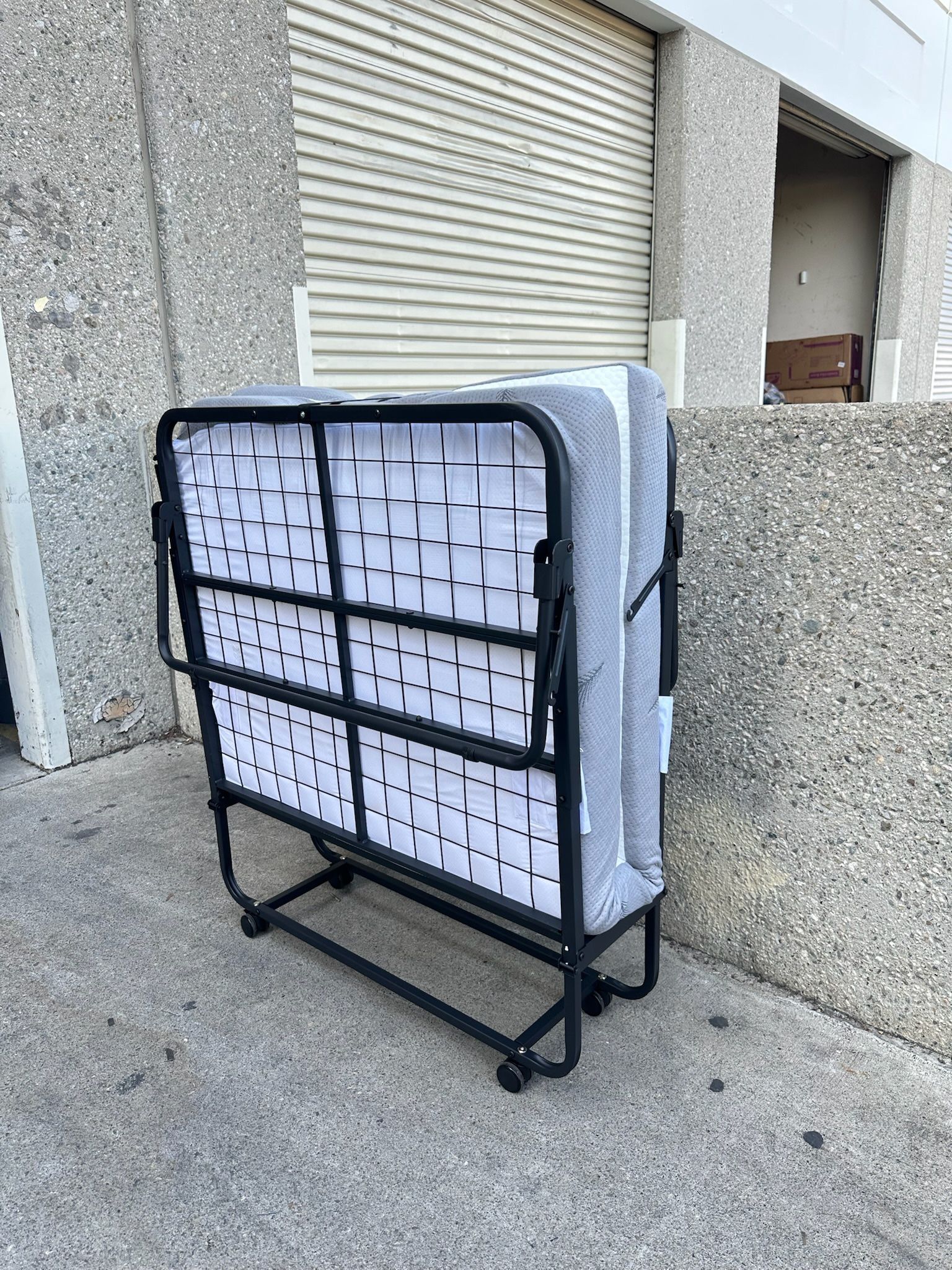 Rollaway Twin Size Foldable Bed Frame With Wheel