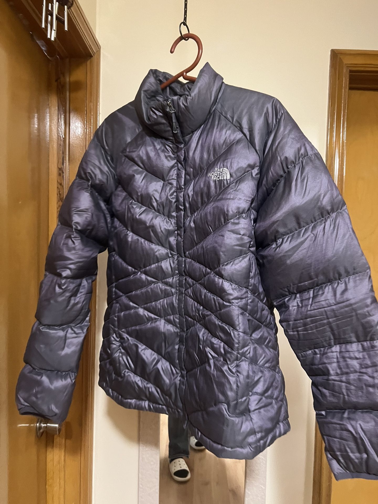 The Northface Women Down Jacket (purple)