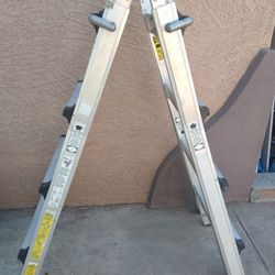 18ft Costco Ladder / Escalera