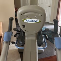 NuStep T5XR Recumbent Cross Trainer - Excellent Condition 