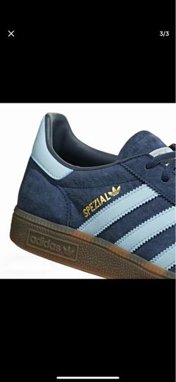 Brand new Adidas size 10 men 11.5 Women let me know