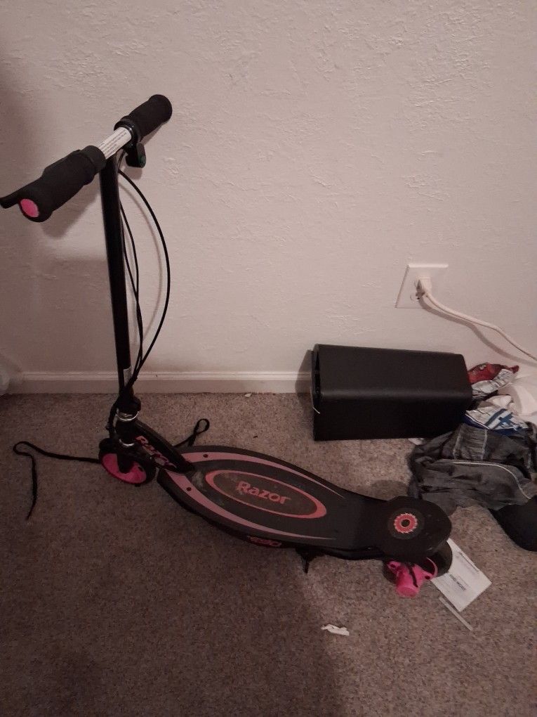 Razor scooter