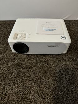 Vankyo Performance V630W Projector With Screen