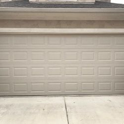 Garage door 16x7