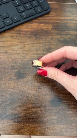 Brand New Oura Ring 4 - Size 5 - Rose Gold