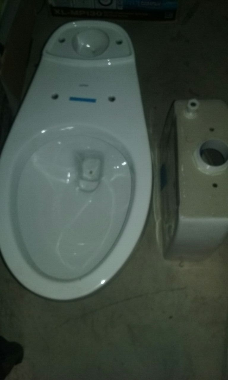 Dofiny Toilet