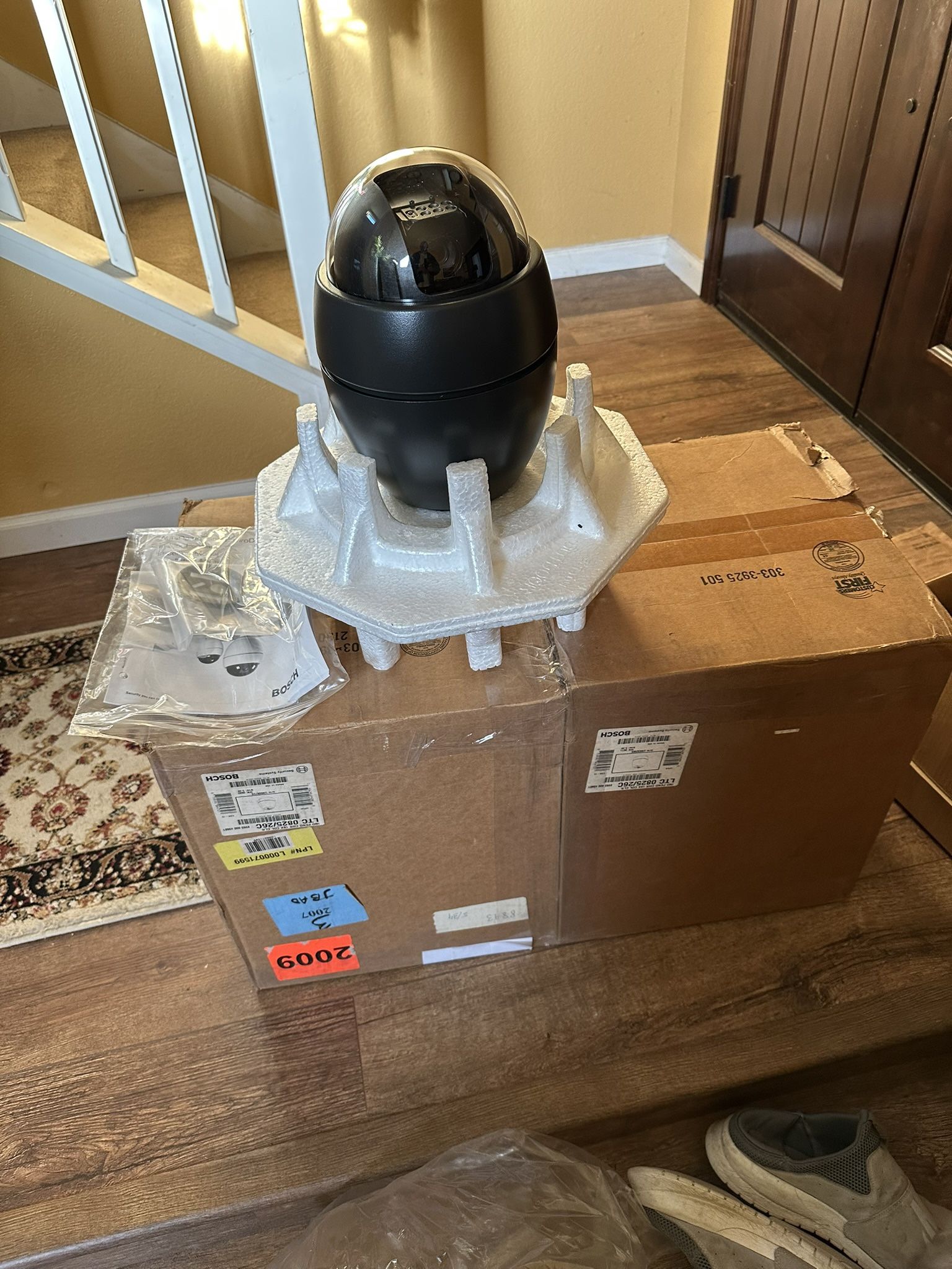 Bosch 0825/26C Auto Dome 18X Zoom Security Camera
